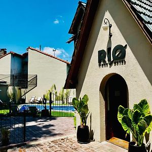 Rio Tigre Hotel